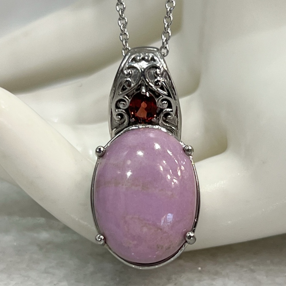Phosphosiderite Mozambique Garnet Silver Pendant 20” Magnetic Clasp Necklace